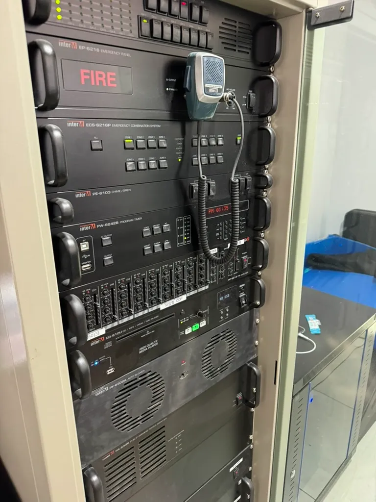 794CCD85-4E43-4CFD-B6BA-89E2D75D6CB8_1_105_c